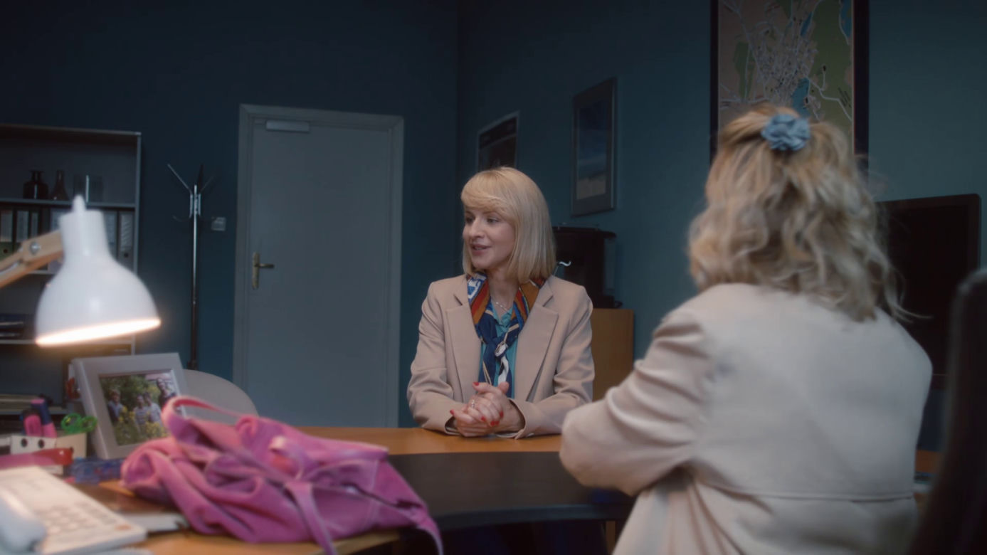 Komisarz Mama, odcinek 5, Maria (Paulina Chruściel), Weronika (Monika Dryl)