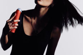 Firma Dyson przedstawia HushJet™Mini Cool – przenośny wentylator chłodzący 3-w-1 