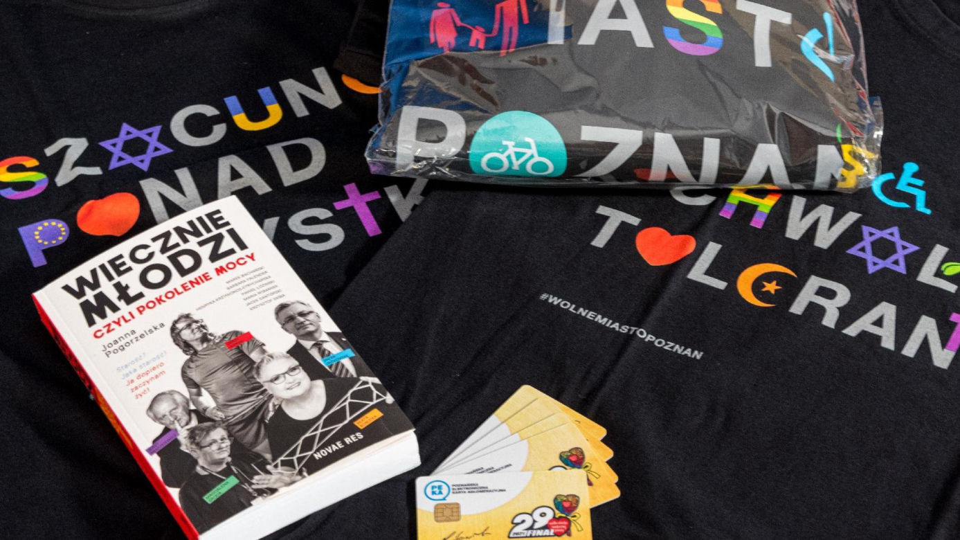 WOŚP 2021 Poznań: Co na licytacje przekazał prezydent 
