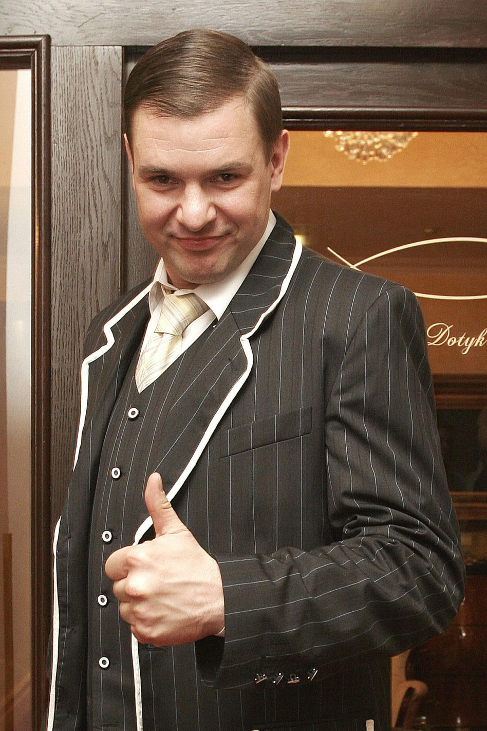 Tomasz Karolak na archiwalnych zdjęciach. Tak wyglądał na początku kariery