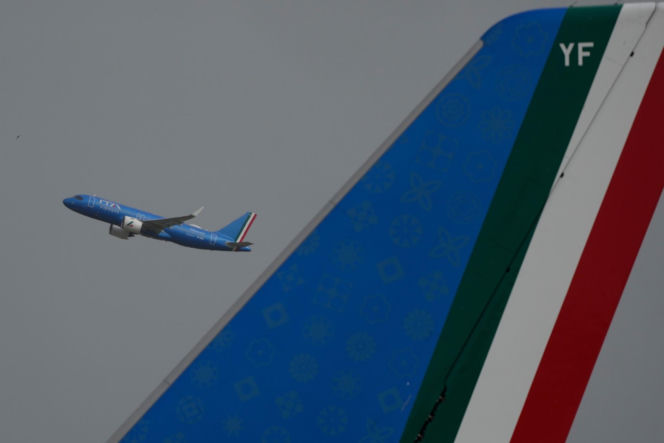 Konferencja papieska w samolocie w podróży do Algierii