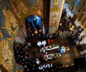 Pogrzeb Liubavy i Viry Yakovlevy. Siostry zginęły tragicznie w wyniku rosyjskiego ataku rakietowego na budynek mieszkalny