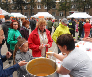 Żółte, pomarańczowe i zielone - za nami V festiwal Zaklęte w dyni.