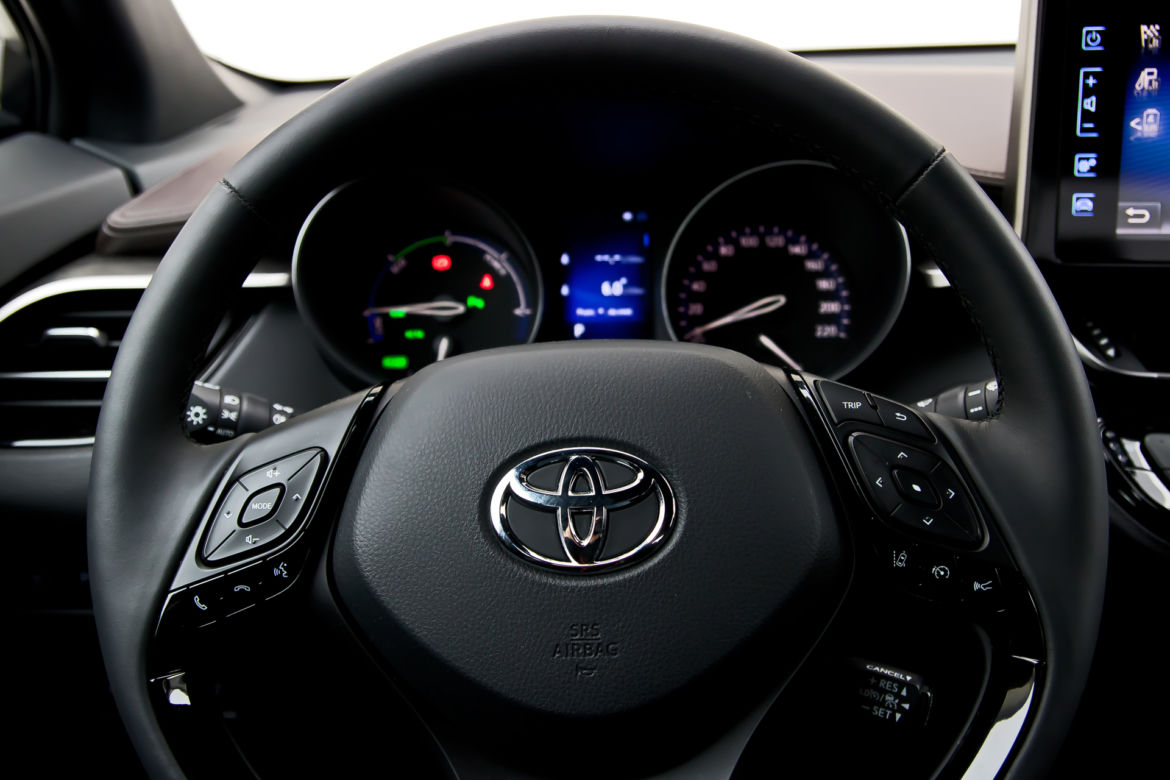 Toyota C-HR 1.8 Hybrid