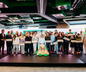 Talent, emocje i odwaga na jednej scenie. Żabka świętuje 15 lat programu stypendialnego