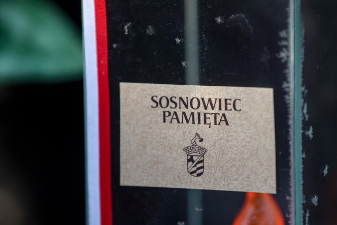 Grób Gierka a 113. rocznicę jego urodzin