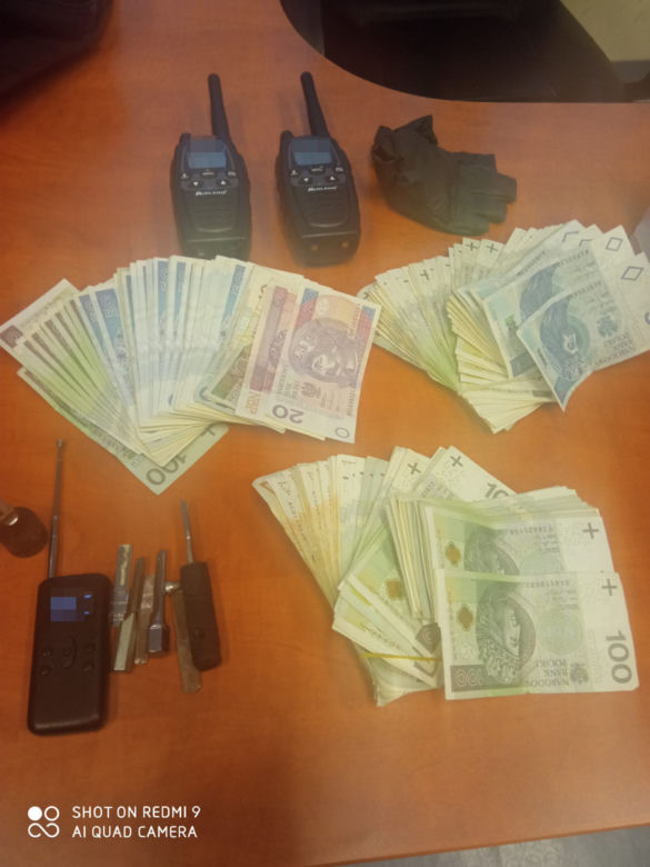 Jeep skradziony w Niemczech odnalazł się w Warszawie. Wraz z nim poszukiwany 32-latek