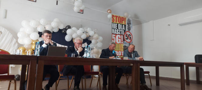 Spotkanie w sprawie budowy masztu 5 G w Płoskiem