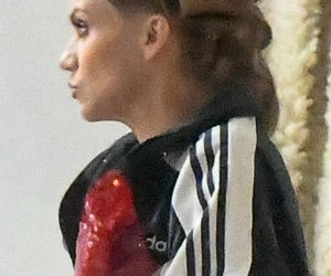 Agnieszka Kaczorowska w wałkach na głowie. Tak szykowała się na ramówkę TVP