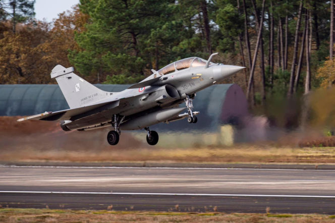 Wojna informacyjna o miliardy. Jak Chiny niszczą reputację francuskich myśliwców Rafale