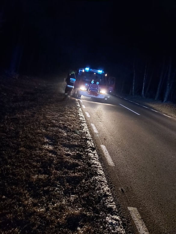 Pięć osób w zmiażdzonych autach! 42-latka i 14-latka ciężko ranne. Lądowały dwa śmigłowce LPR! [WIDEO, ZDJĘCIA]