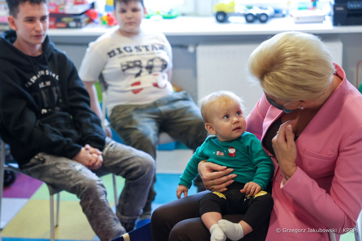 Agata Duda odwiedziła chore dzieci