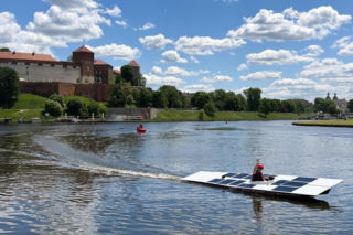 Studenci AGH zbudowali nową łódź solarną. Delta powalczy o zwycięstwa w międzynarodowych wyścigach