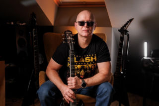 Piotr Seledec powraca do klasyki rocka na nowym albumie Swobodna Energia