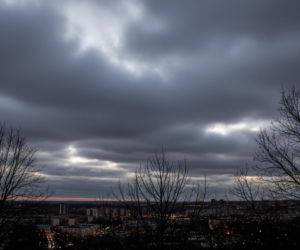 Pogoda w Ostrołęce 19.11.2025. Czy miasto zamarznie tej nocy?