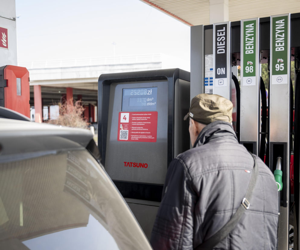 Rząd wprowadza maksymalne ceny paliw