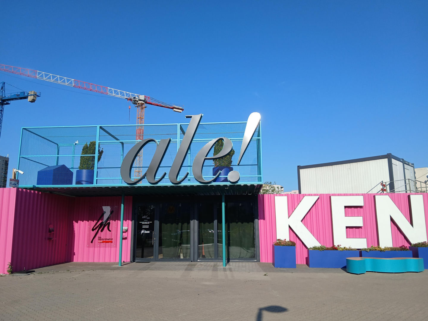 Budowa inwestycji Ale! KEN przy metrze Imielin w Warszawie