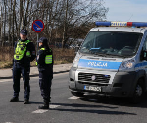 Strzały w łódzkiej fabryce, 400 osób ewakuowanych. Trwa obława