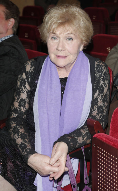 TERESA LIPOWSKA