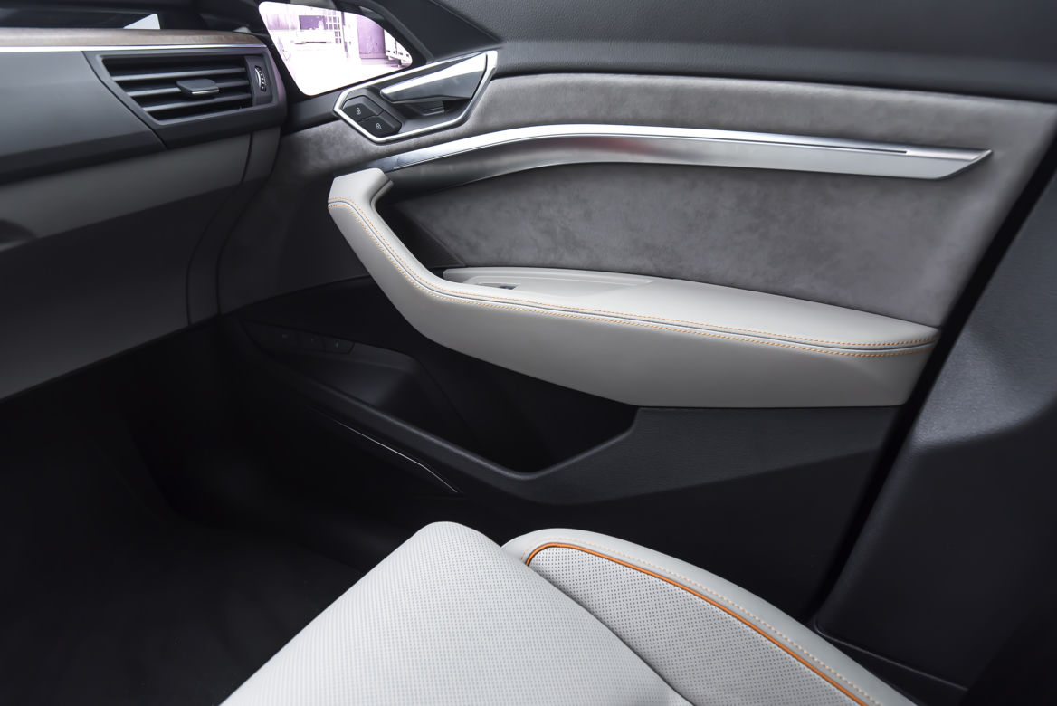 Audi e-tron Sportback S Line 55 quattro 