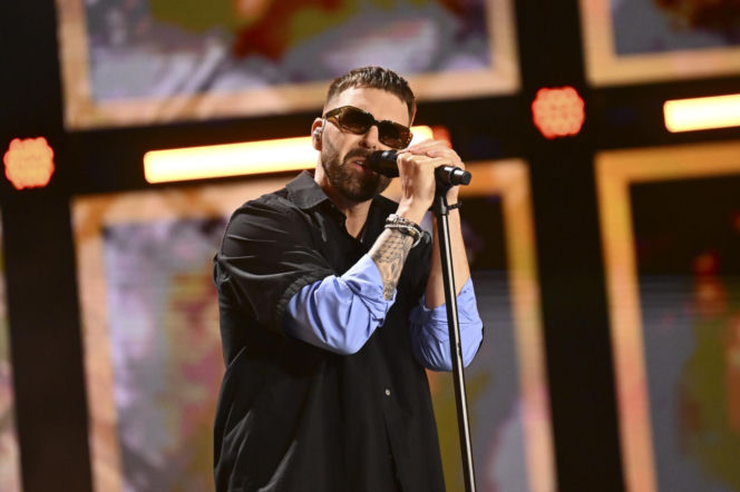 Grzegorz Hyży kiedyś i dziś. Od skromnego chłopaka z "X Factora" do ikony męskiego stylu
