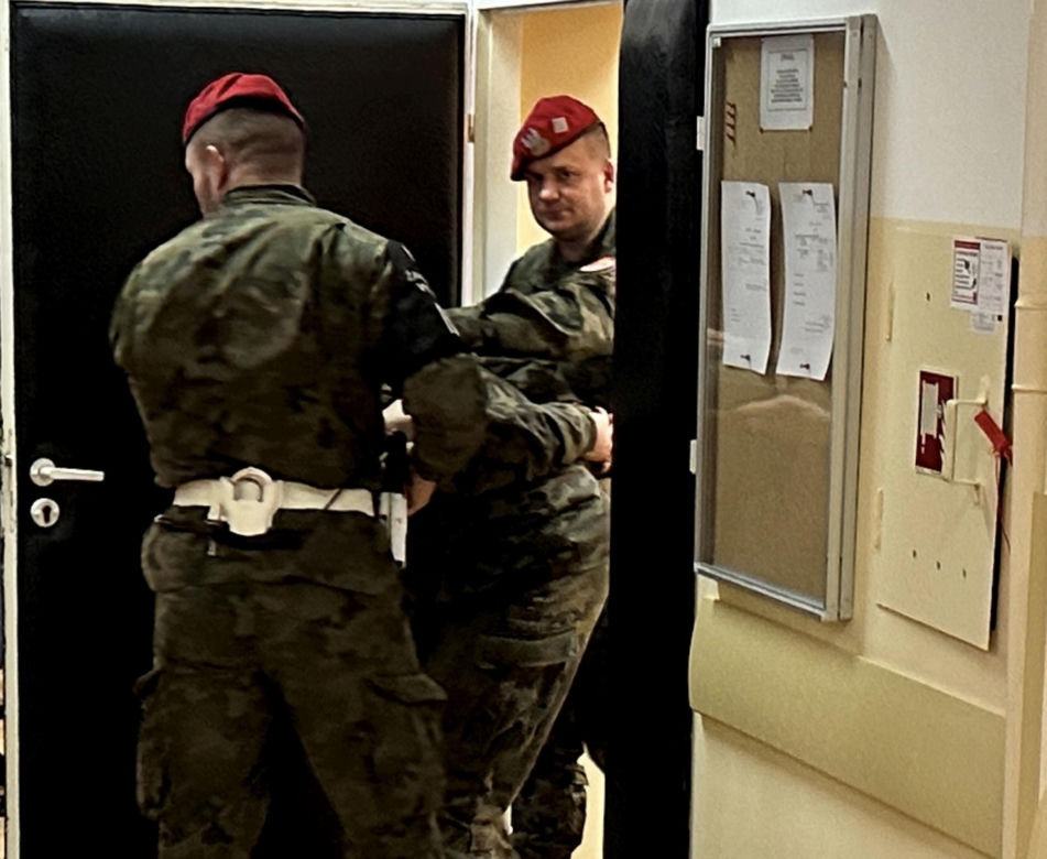 Żołnierz zatrzymany po strzelaninie w Mielniku