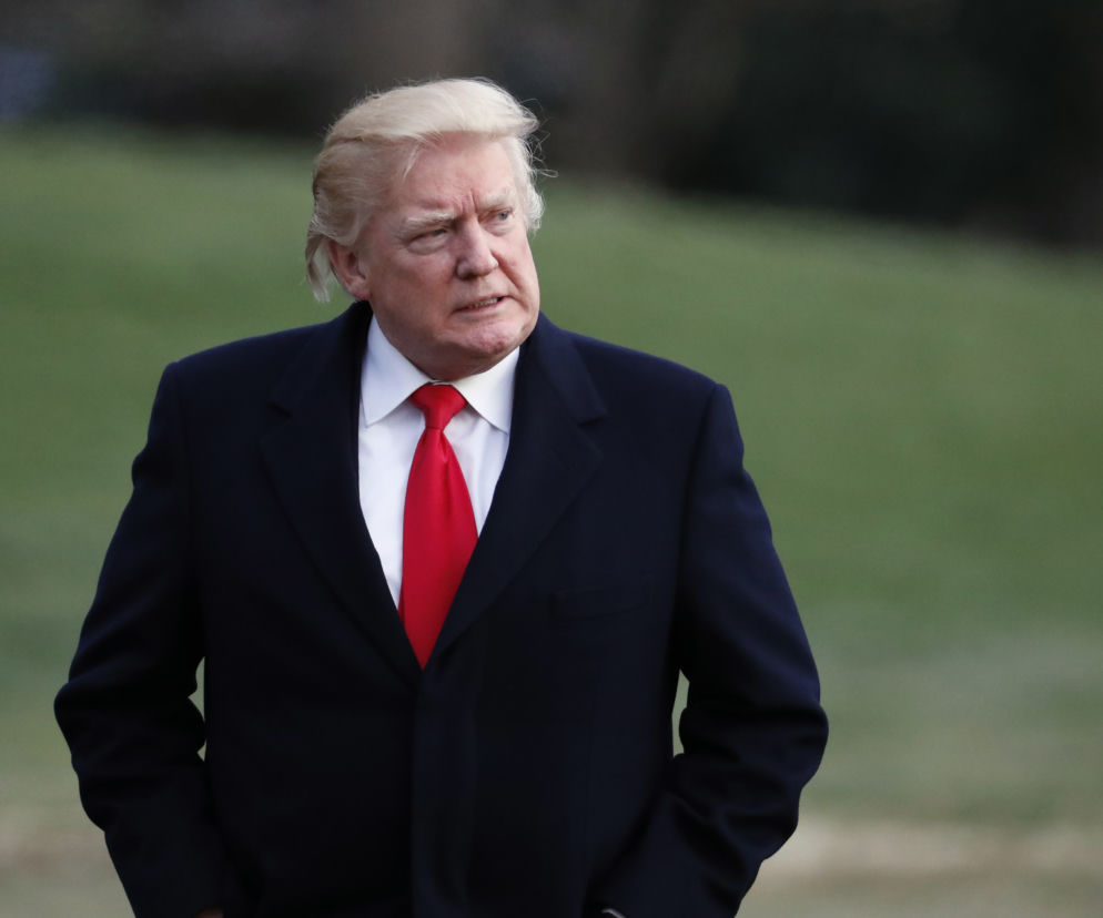 Trumpowi opadło! Prezydenta USA popiera tylko 37 proc. Amerykanów