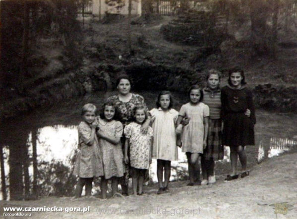 Pozostałość po słynnym źródle „Stefan”, które w latach 50. wyschło wskutek działalności kopalni.