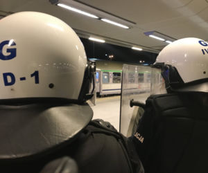 Kraków. Posypały się mandaty po meczu Wisła-Legia. Kibiców pilnowało 500 policjantów