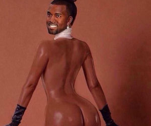 internet śmieje się z okładki z kim kardashian.