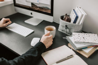 Zlecenie i działalność doliczane do stażu pracy i 6 dni urlopu więcej. Zmiany w prawie pracy