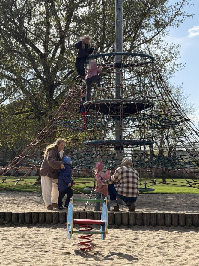 Pela i Folwarska przyłapani na Mazurach