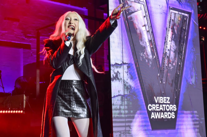 Metropolita przeprasza za zgorszenie w kościele na Mazowszu. Gwiazda Eurowizji prężyła gołe pośladki przed ołtarzem