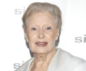 Beata Tyszkiewicz na przestrzeni lat. Tak zmieniał się wizerunek legendy polskiego kina