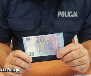 Zielona Góra: Akcja Policji na stacji paliw. Podróżujący BMW chcieli płacić fałszywkami