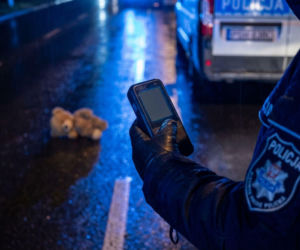 Pijany kierowca przewoził w aucie 8-letnie dziecko. Mężczyzna spowodował kolizję