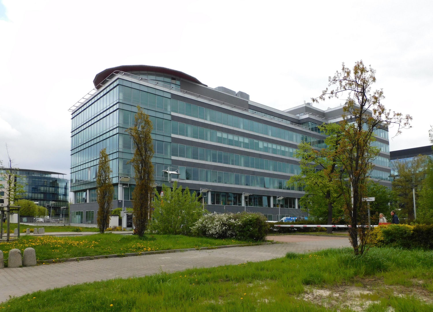 Biurowiec Trinity One przy Domaniewskiej 52 w Warszawie