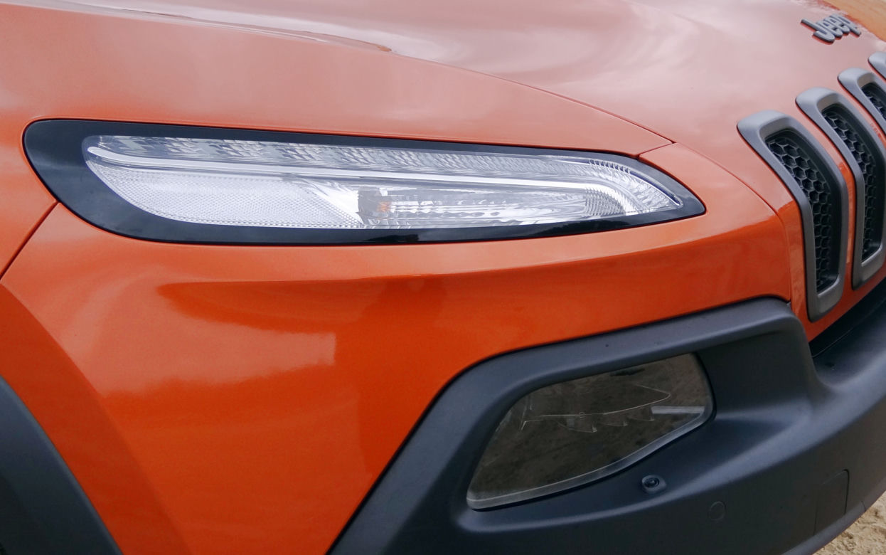 Jeep Cherokee Trailhawk V6 3.2 AT9 4x4