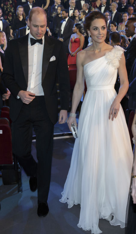 Wojna Meghan i Kate na klejnoty Diany! 