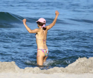 Anna Czartoryska-Niemczycka na plaży