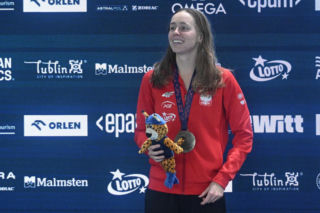 Kolejne złoto dla Polski na ME w pływaniu! Justina Kozan dołącza do Katarzyny Wasick