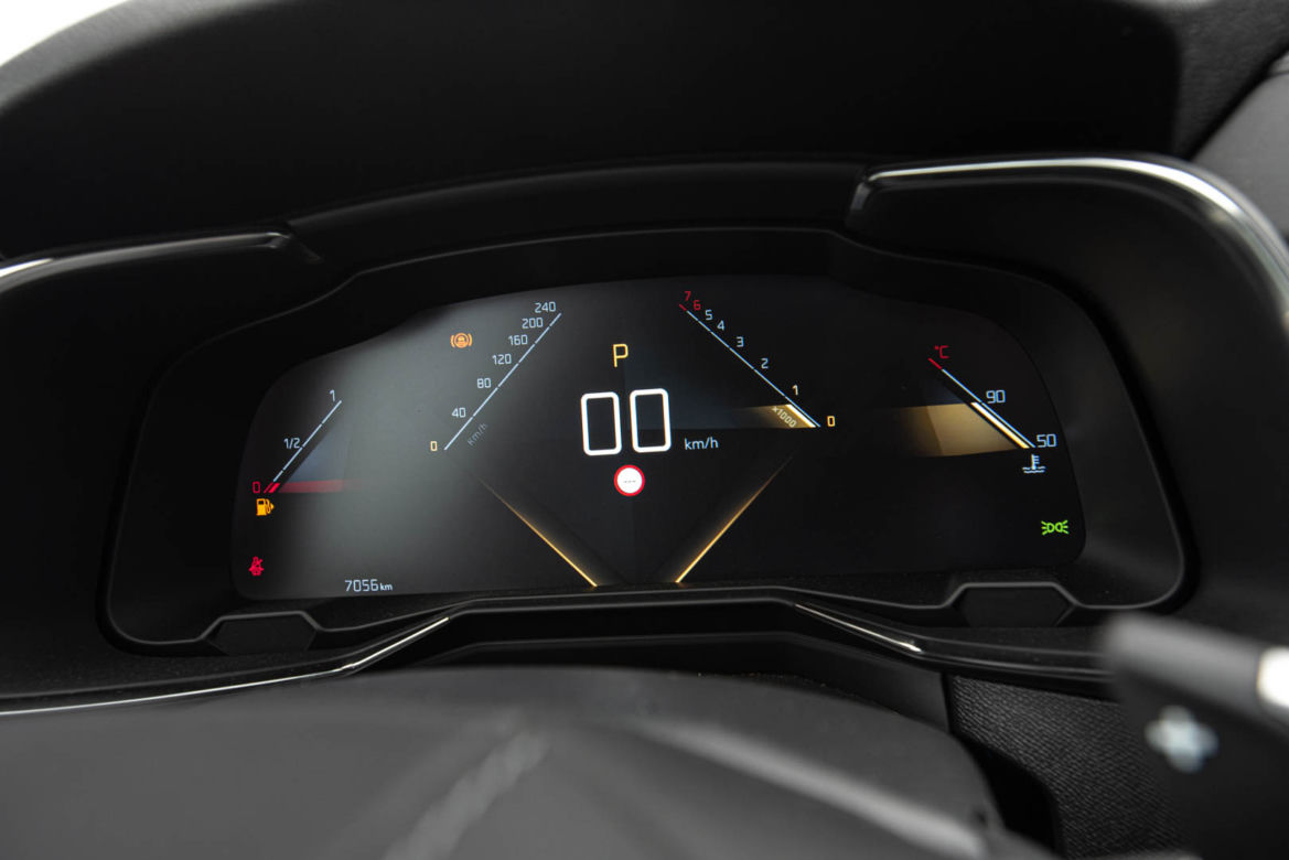 DS 7 Crossback So Chic 1.6 PureTech 225 KM EAT8