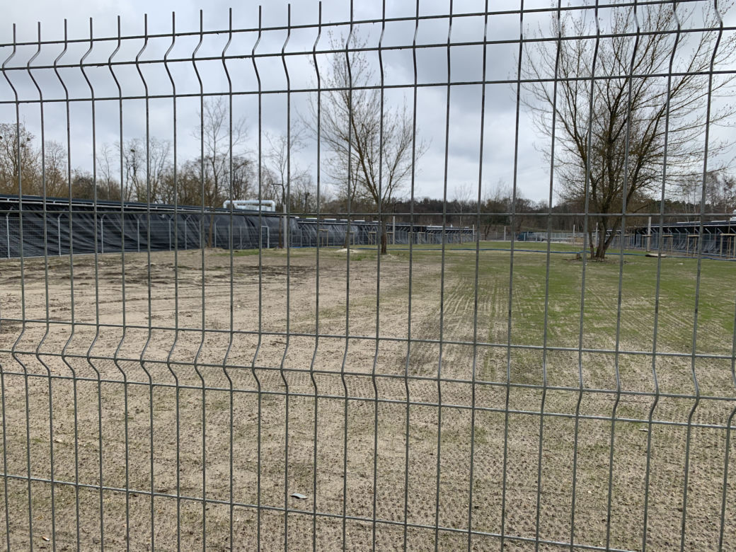 Budowa schroniska przy ul. Kobylepole w Poznaniu (kwiecień 2021)