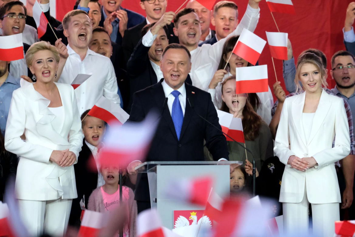 Agata Duda, Kinga Duda. Damy w bieli.