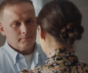 M jak miłość. Joanna (Dominika Sakowicz), Artur Rogowski (Robert Moskwa)