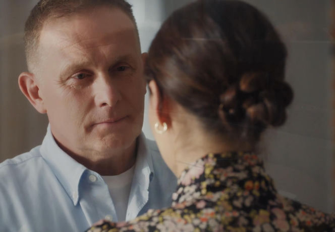 M jak miłość. Joanna (Dominika Sakowicz), Artur Rogowski (Robert Moskwa)