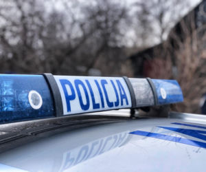 Trzech nastolatków. Na widok policjanta 14-latek zrobił coś dziwnego