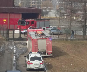 Kraków: Na Wiśle zauważono ciało mężczyzny. Trwa akcja służb [ZDJĘCIA]