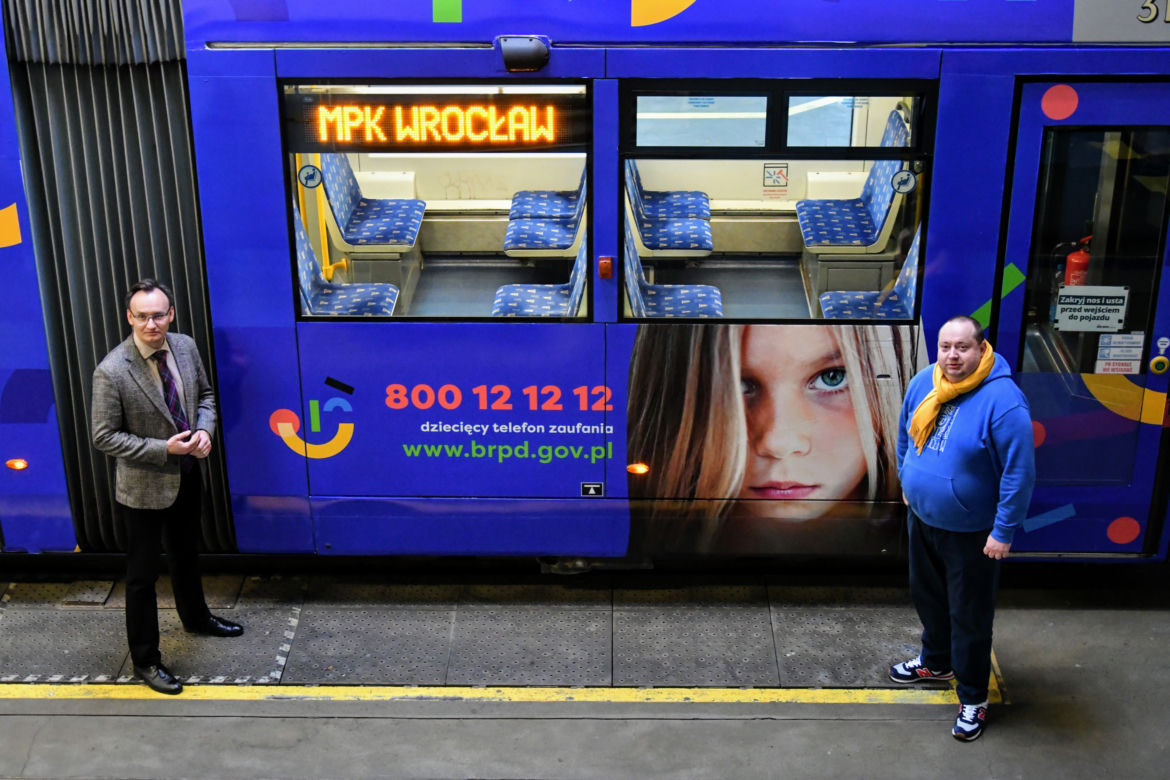 Wrocławski tramwaj będzie promował telefon zaufania dla dzieci