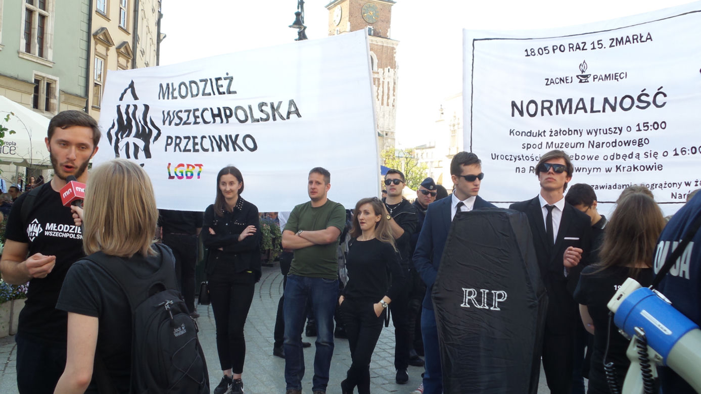 "Zboczeńcy, wypier**lać".Manifestowali przeciwko Marszowi Równości 18.05.2019 w Krakowie